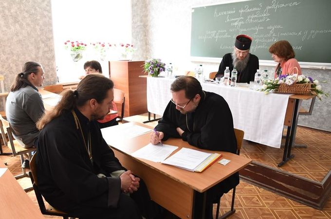 First graduates-theologians take final exams at the Classic University of Zaporozhye