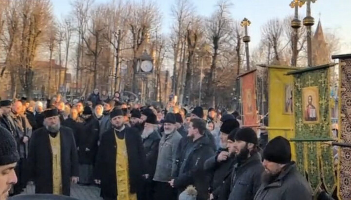 Religious procession of the UOC in Storozhynets. Photo: t.me/orthobuk