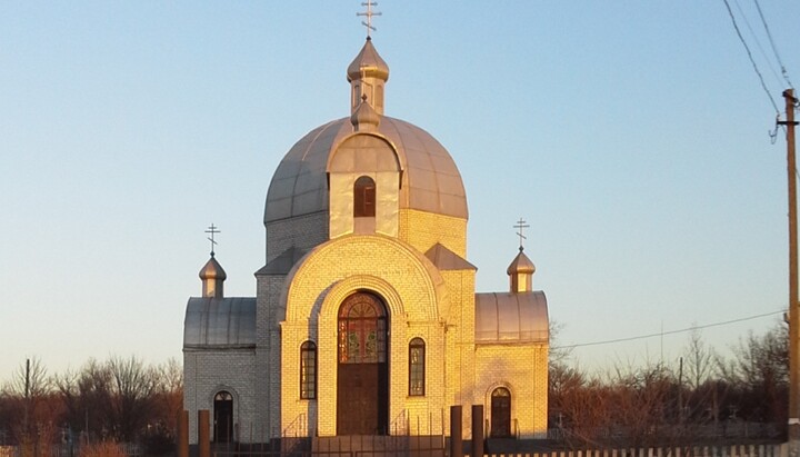 Хрестовоздвиженський храм у Перегонівці. Фото: сайт Кіровоградської єпархії