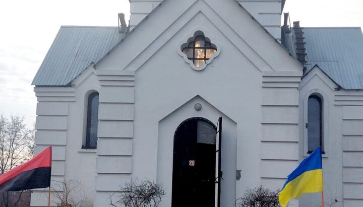 Dormition Church of the UOC in Blahodatne, Cherkasy region. Photo: Dozor