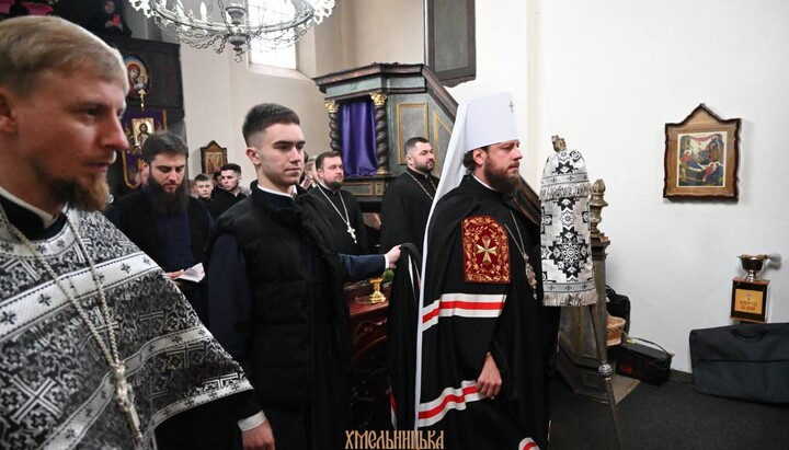 Metropolitan Victor attending the parish of the Orthodox Church of the Czech Lands and Slovakia. Photo: Khmelnytskyi Eparchy