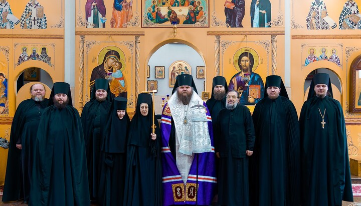 В КДАиС извършиха монашески постриг над преподавателя.