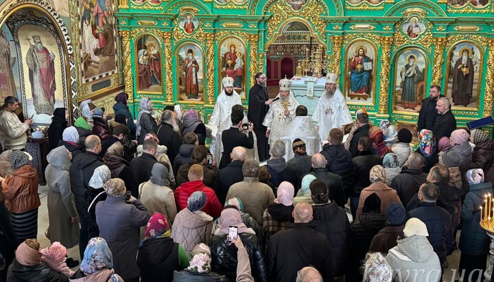 В Лазарева събота Блаженнейшият оглави литургията в Киевско-Печерската лавра.