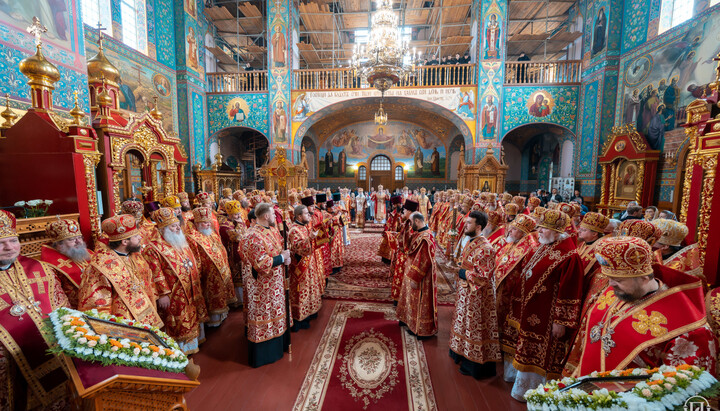 Liturgy at the Panteleimon Cathedral in Feofania on May 27, 2022. Photo: UOC press service