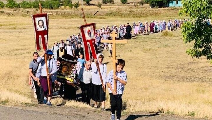 The Theotokos procession in the Odesa Eparchy of the UOC. Photo: Eparchial Press Service