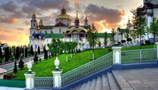 В Тернопольской области судили чиновника за передачу земли Почаевской лавре