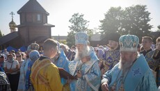 In Valley of Jehoshaphat, UOC believers prayerfully venerate Marian apparition