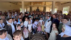 У Дубівцях на Буковині гнана громада за 3 місяці побудувала новий храм