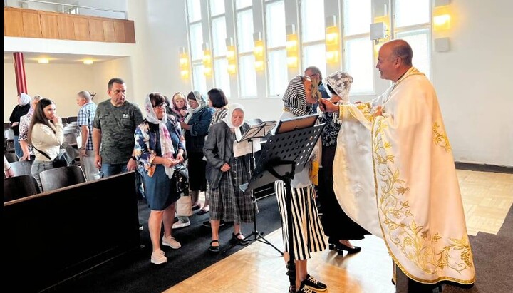 «Богослужение» ПЦУ в Брно. Фото: пресс-служба ПЦУ