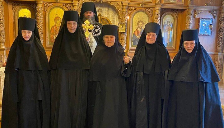 Νεοκουρεμένη μοναχή στο Κροπιβνίτσκι. Φωτογραφία: Facebook της Επισκοπής Κιροβογκράντ.