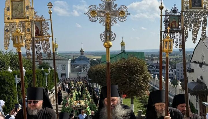 Procesiunea religioasă la Lavra Poceaev pe 10 septembrie 2025. Fotografie: Eparhia de Herson