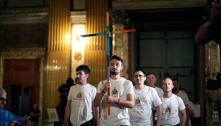 ЛГБТ-католики в римському храмі РКЦ. Фото: Fox news