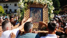 15,000 faithful venerate Kursk Icon of the Mother of God in Serbia