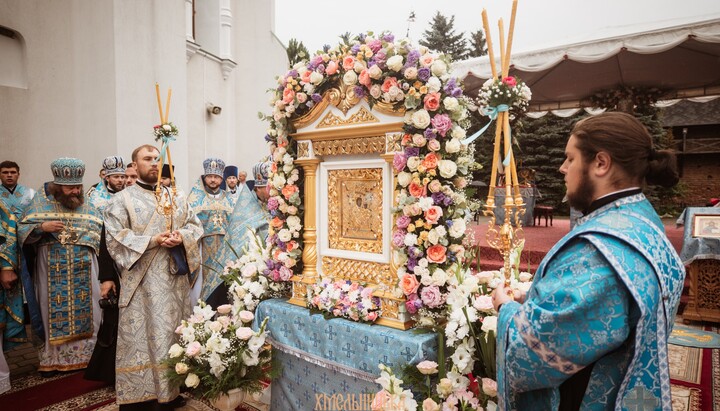 Festivities at the Zymne Monastery on the day of celebrating the wonderworking icon. Photo: press service of the Khmelnytskyi Eparchy