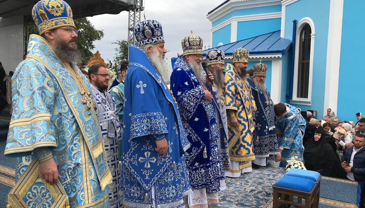Архієреї УПЦ на святкуванні Боянської ікони. Фото: СПЖ