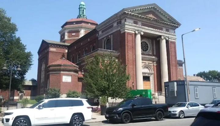 На первом этаже создадут общественное пространство на 200 человек для проведения мероприятий. Фото: УНН