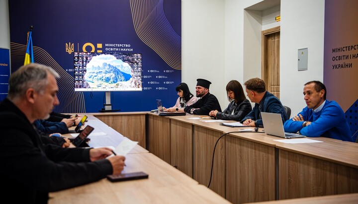 Meeting of the Public Council under the Ministry of Education and UCCRO, September 24, 2025. Photo: Facebook / Public Council under the Ministry of Education