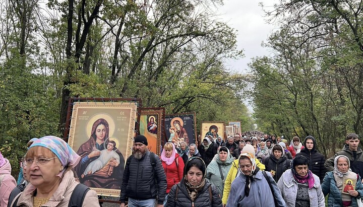 Procesiune religioasă dedicată zilei de pomenire a Sfântului Mucenic Nicolae de Iskrov  Fotografie: Eparhia Alexandriei