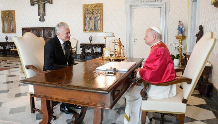 Pope Leo XIV and President of Lithuania Gitanas Nausėda. Photo: @Vatican Media