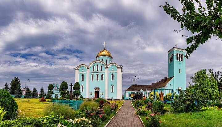 Forcible eviction of UOC faithful from Volodymyr Cathedral set for October 10