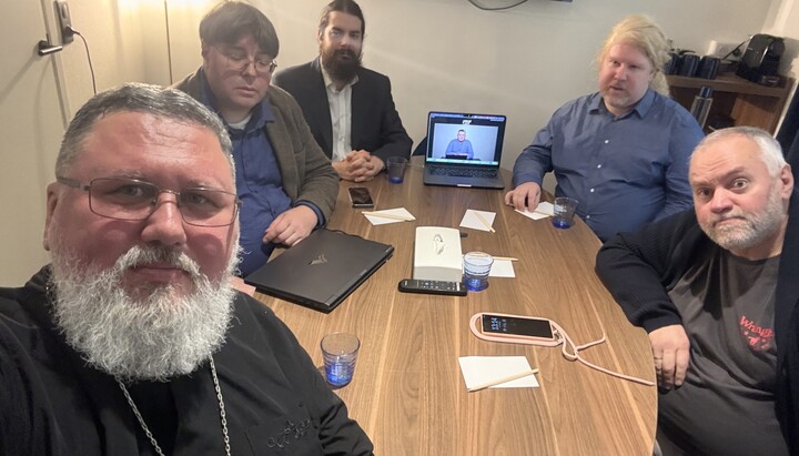 Participants of the round table in Paris. Photo: baznica.info