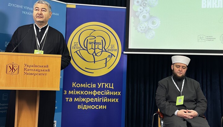 Participants of the forum 