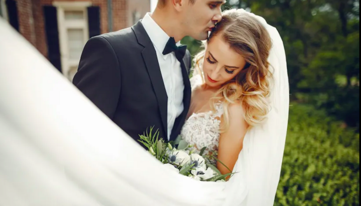 Ukrainian women increasingly marrying Poles, statistics from Poland