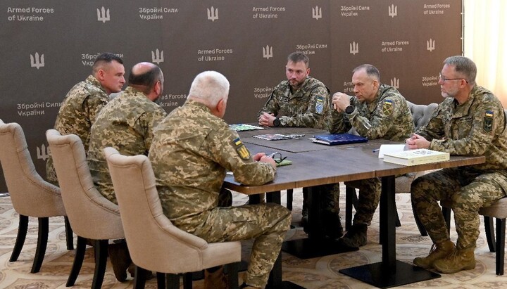 Ο Σιρσκίι ανέθεσε την ενίσχυση της πρόσληψης ιερέων στις Ένοπλες Δυνάμεις της Ουκρανίας