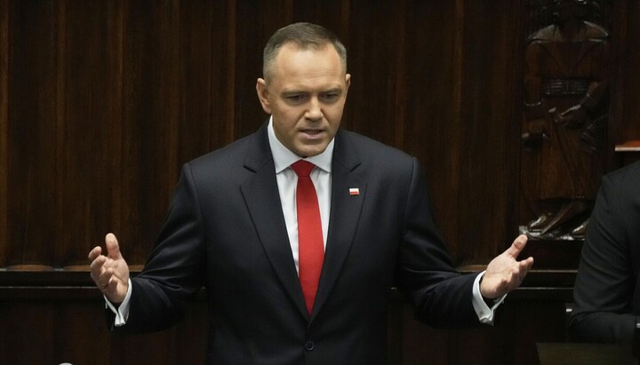 Ο Πρόεδρος της Πολωνίας αντιτίθεται στη δημιουργία εναλλακτικών λύσεων στον παραδοσιακό γάμο