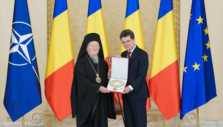 President of Romania awards Patriarch Bartholomew the nation’s highest honor