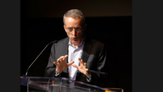 Ex-Intel CEO to build 