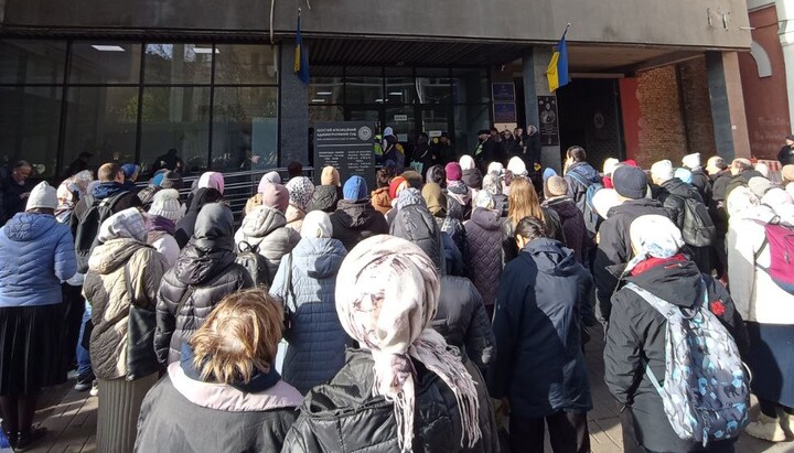 Court hearing on banning UOC Kyiv Metropolis postponed for six weeks