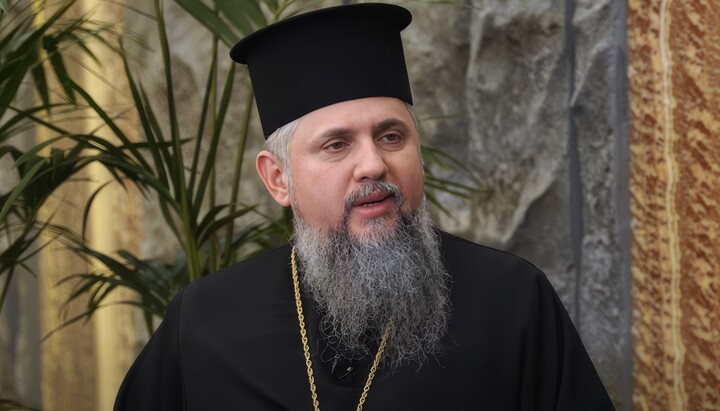 Former OCU cleric compares Dumenko to Metropolitan Onuphry