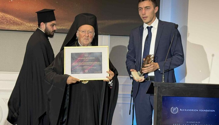 Πατριάρχης Βαρθολομαίος χαρακτήρισε ξανά τον πόλεμο Ουκρανίας και Ρωσίας ως «αδελφοκτόνο»