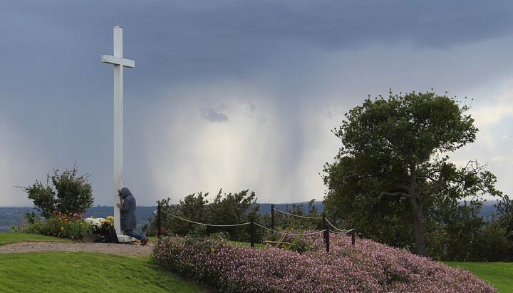 A regular cross in Dozulé. Photo: Wikipedia