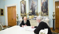 Філарет прийняв до УПЦ КП громаду та клірика, який викривав керівництво ПЦУ