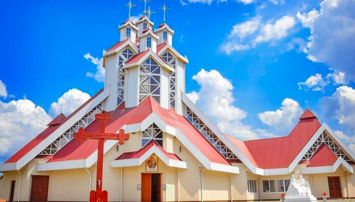 Biserica în cinstea mitropolitului Andrei și a sfântului mucenic Clementie Șeptițki din Prîlbîci. Fotografie:zaxid.net