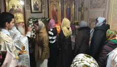 Громада УПЦ в Задубрівці молилася в домовому храмі на престольне свято