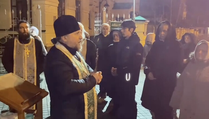 Ιερέας της Ουκρανικής Ορθόδοξης Εκκλησίας: Ο Κύριος προστατεύει αυτούς που δεν φοβούνται και αγωνίζονται για την αλήθεια του Θεού!