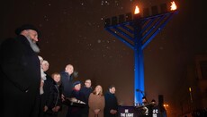 На Майдане зажгли крупнейшую в Европе менору