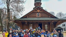 Соцвідділ УПЦ передав подарунки від Блаженнішого дітям сімей переселенців