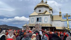 У Прикарпатті три приходи ПЦУ вирішили святкувати Різдво 7 січня