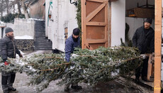 Οι πιστοί της Βουκοβίνας έφεραν ανθρωπιστική βοήθεια για τα Χριστούγεννα στη Λαύρα του Σβιατογκόρσκ.