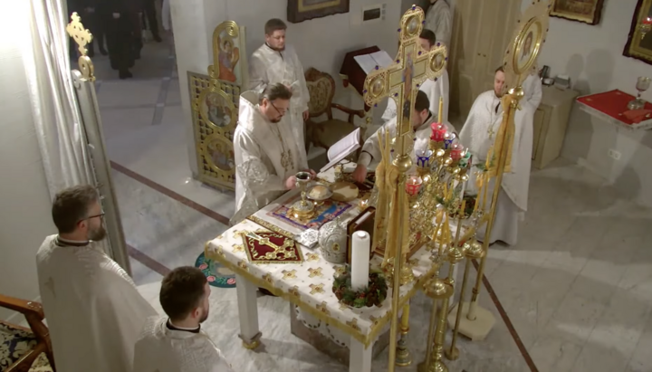 Задумался: Драбинко на литургии помянул Блаженнейшего Онуфрия