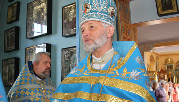 Клирик ПЦУ в иске к иерарху УПЦ оценил свои моральные страдания в 100 тысяч