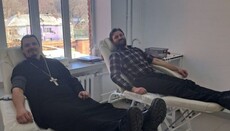 Священники и верующие Ровенской епархии сдали кровь для онкобольных детей