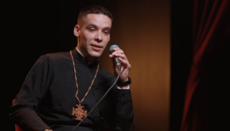 Στην ΠΕΟ «επέτρεψαν» στους ενοριακούς να χρησιμοποιούν το ράσο του ιερέα για σεξουαλικά παιχνίδια