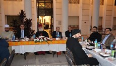 В Рамадан Патриарх Феодор устроил в своей резиденции исламский ифтар