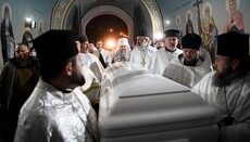 «Ιεράρχης» της ΟΠΕ ΚΠ: Εκπρόσωποι της ΠΕΟ απήγαγαν το σώμα του πατριάρχη Φιλαρέτου