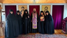 Στο γυναικείο μοναστήρι του χωριού Χολόντναγια Μπάλκα τελέστηκε μοναχική κουρά